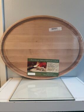 Boos lock cutting board, counter saver, oval with counter clip